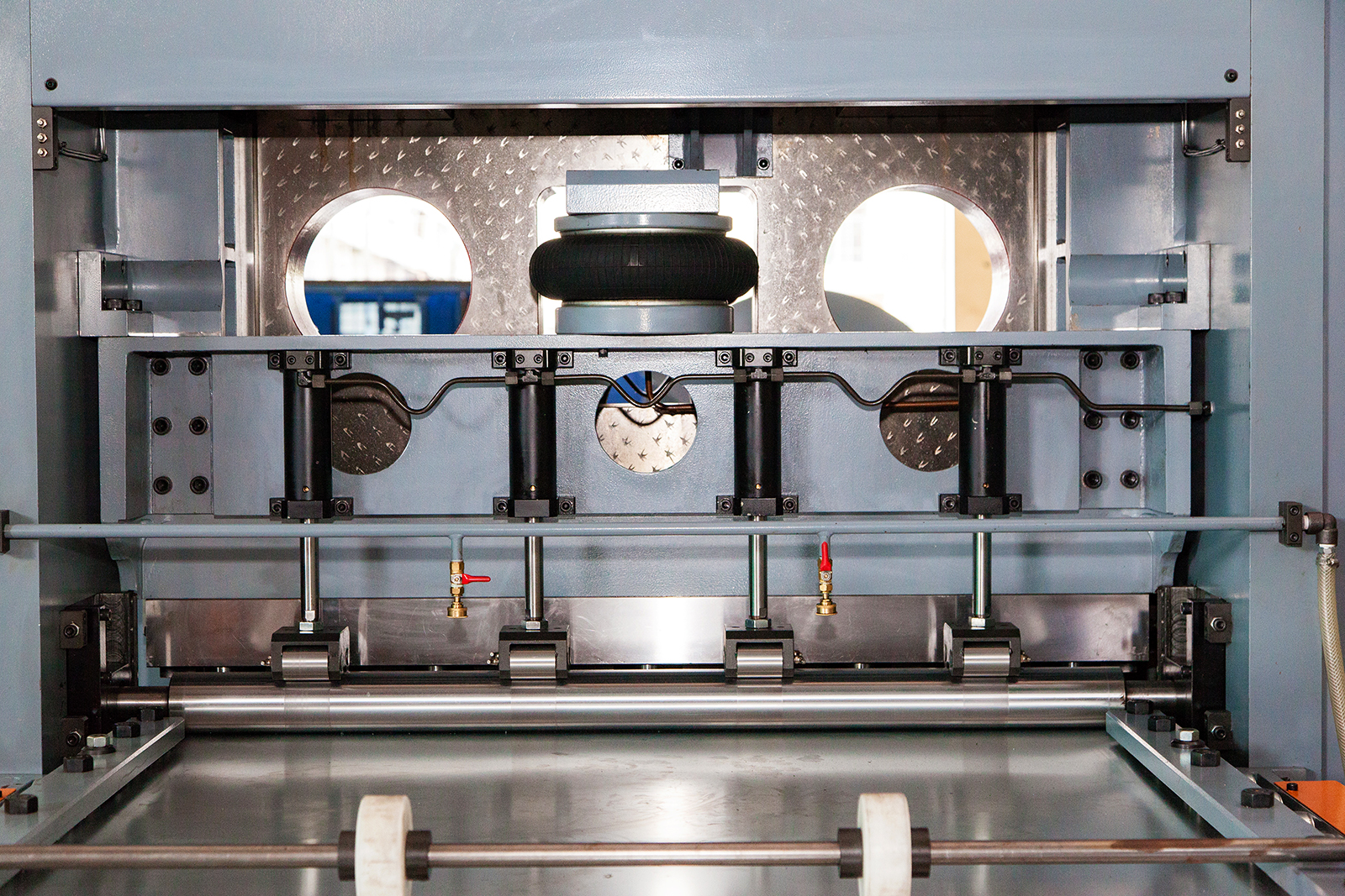 High Speed Plano-Type Perforated Metal Machine